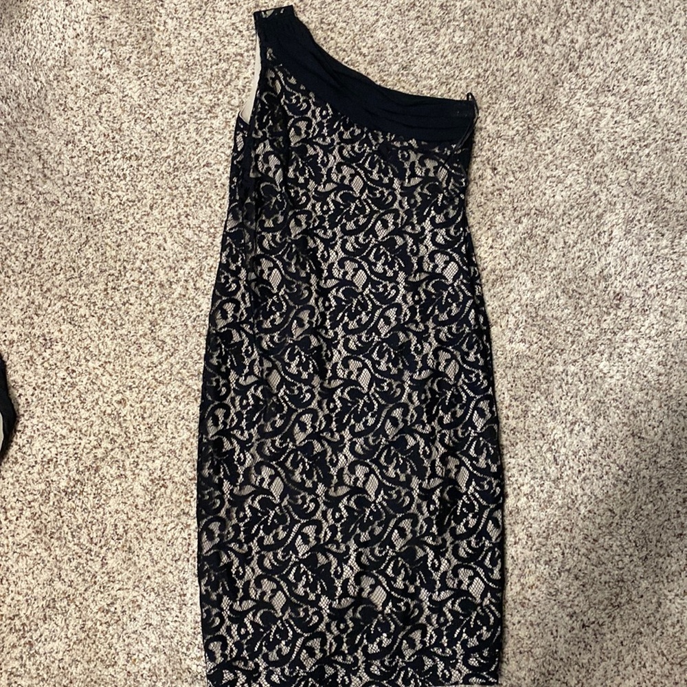 One shoulder dress